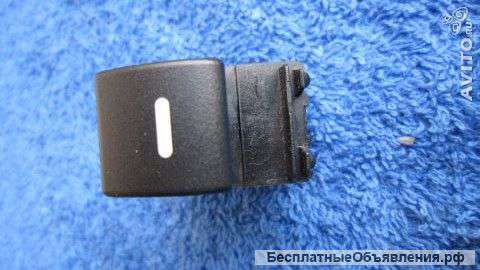 YUF000072PVA Range rover vogue Кнопка управления задним правым стеклом оригинальная