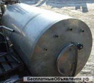 Ёмкость нержавеющая,объем — 1,5 куб.м.,вертикальная.