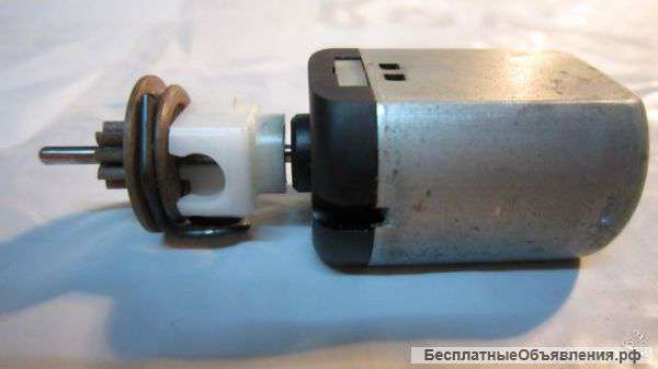 FQJ103250 FQJ103240 FQJ103290 Range Rover 2 P38 Основной моторчик замка двери оригинальный