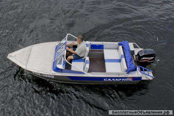 Лодку (катер) Салют-480 Classic