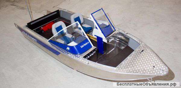 Лодку (катер) Салют-480М Classic
