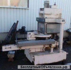 Закатка стеклянной банки крышкой