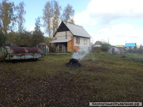 Садовый участок с дачей