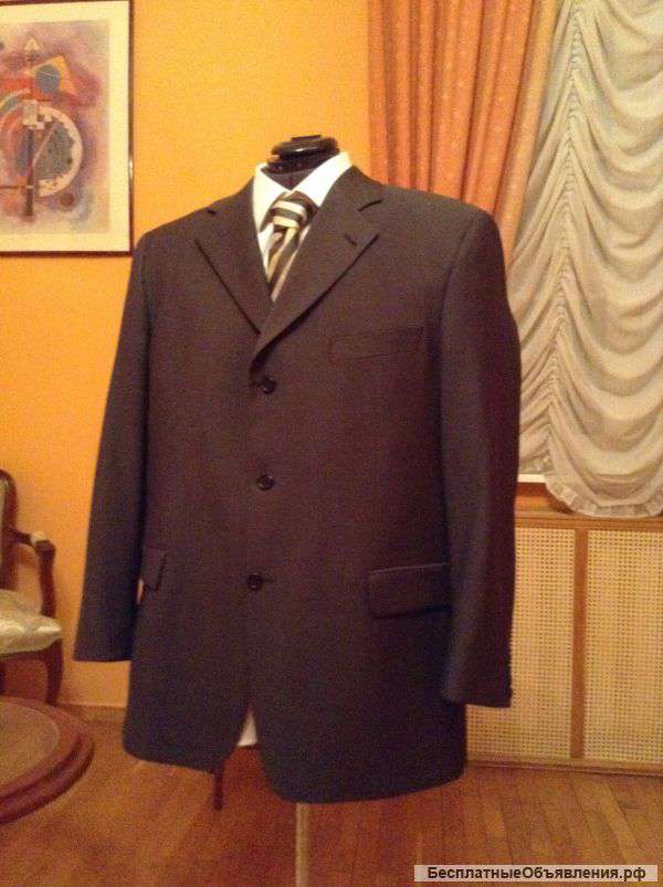 Импортный пиджак для солидного мужчины