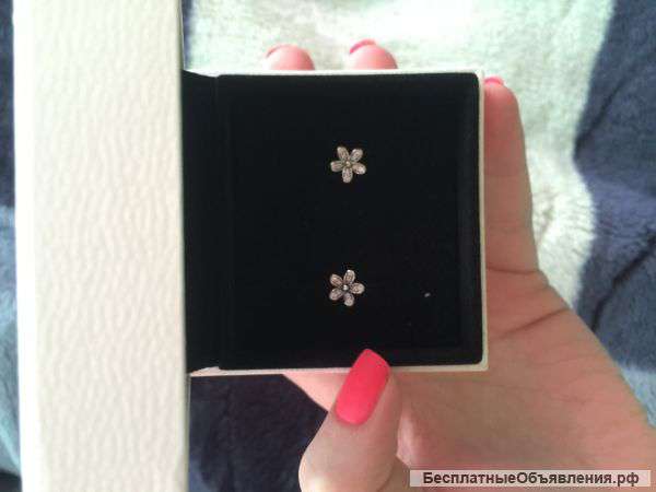 Сережки Pandora