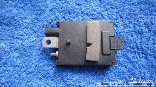 XUO500010 Range rover vogue Усилитель RF для TV и webasto оригинальный