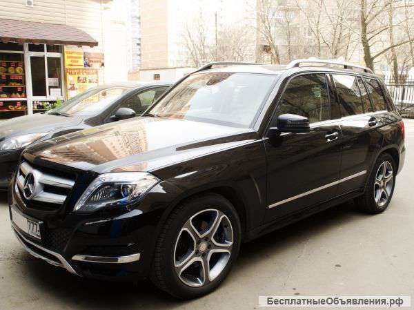 Мерседес-Бенц GLA 220