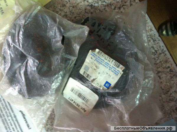 Шестерни и шкивы коленвала в ассортименте