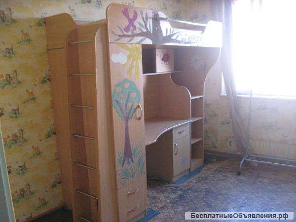Детская кровать-чердак (рисунок смывается)