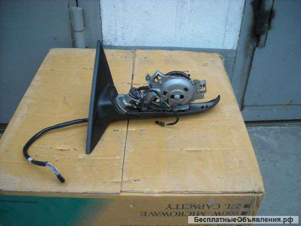 Зеркало левое для Ауди А Каталожный номер 8T8 852 409 D3 F2. Б/У, оригинал.