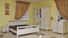 Элегантная спальня из массива дуба в белом цвете