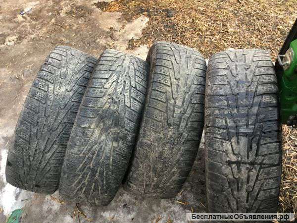 Nokian hakkapelitta 235/65R17