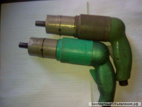 Дрель СМ-21-10-270 пневматическая. 270 об/мин. Патрон 10 мм.