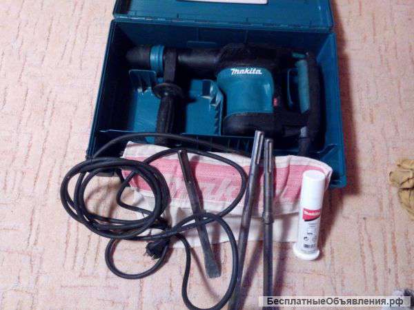 Отбойный молоток MAKITAHM0870C