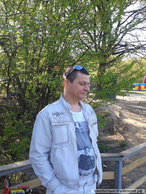 Требуется подсобник