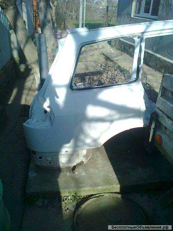 Ниссан ад крыло