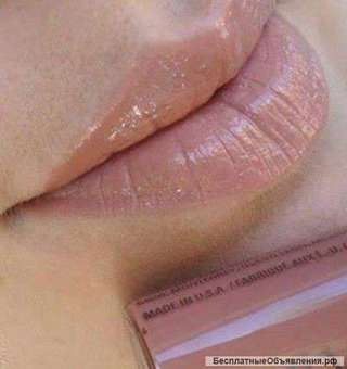 Блеск для губ Nourishine Plus