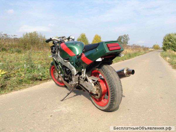 Kawasaki ZXR 750 H1