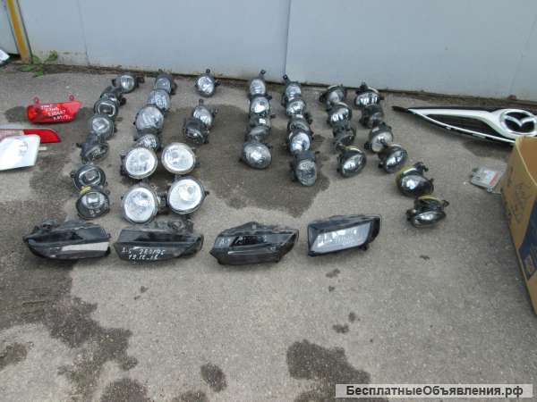 Фара правая для Ауди КУ 3 (Q3) Б/У, оригинал