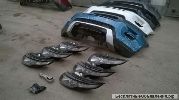 Фара левая для Рендж Ровер Евог. Б/У, оригинал.