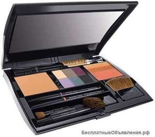 Большой футляр для декоративной косметики Мэри Кэй