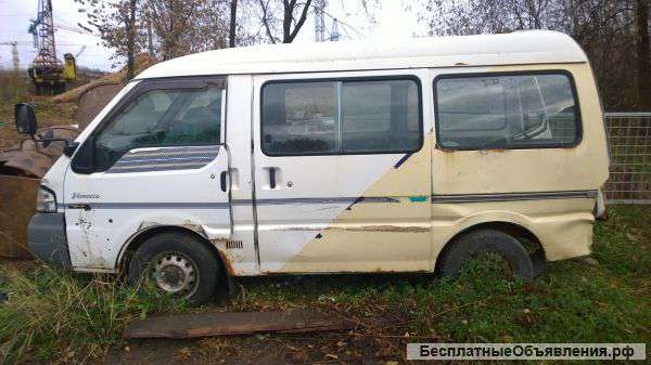 Нисан ванетта