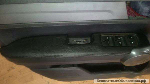 Ремонт подлокотника обшивки двери Honda CR-V