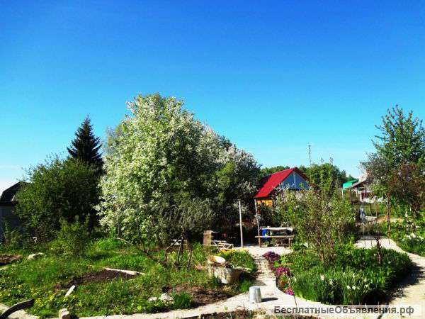 Дача с баней, на участке 16 сот., у реки с пропиской