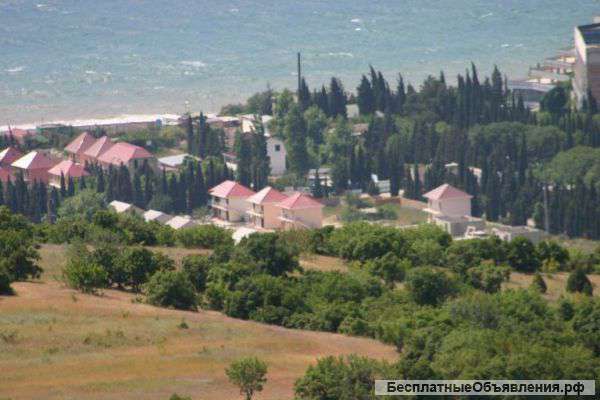 Участок возле моря Крым