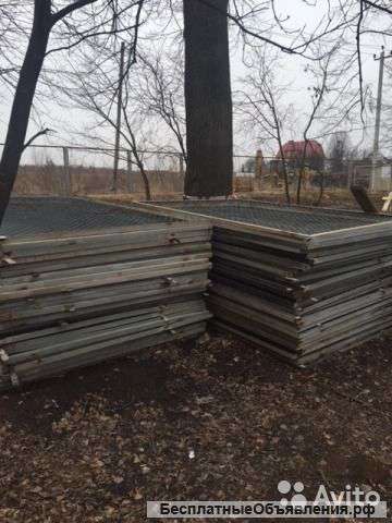 Блоки забора б/у из сетки-рабицы 180х250