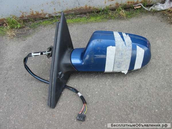 Зеркало левое для Ауди КУ 3. (AUDI Q3) Б/У, оригинал.