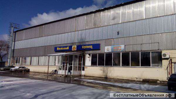 Сдам универсальное помещение 480,0 кв.м. г.Порхов.