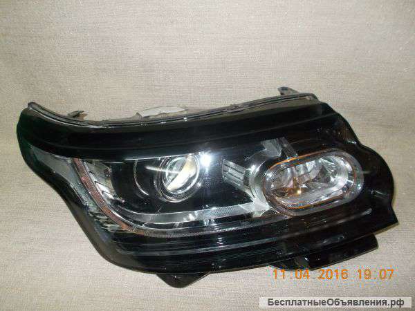 Правая фара на Land Rover Range Rover Vogue