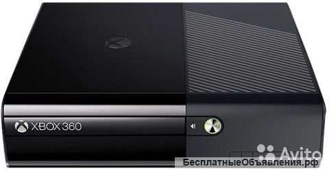 Xbox 360 e 250gb freeboot + 2 геймпада