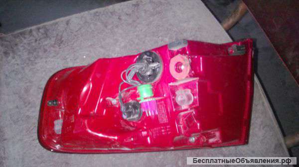 Фонарь задний левый для Ауди А4 (в крыло) Б/У, оригинал