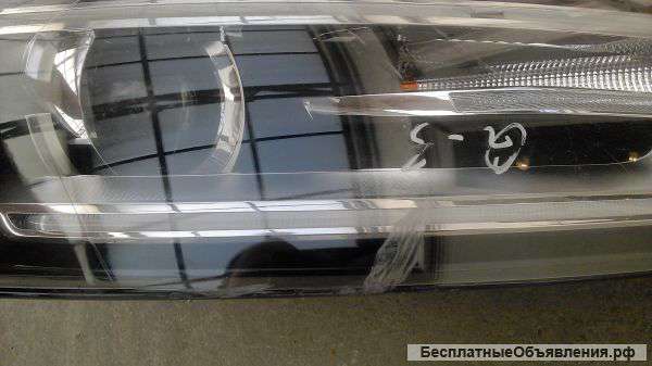 Фара правая для Ауди Ку 3(AUDI Q3) Б/У, оригинал