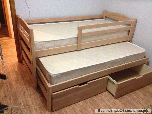 Кровати из массива дерева