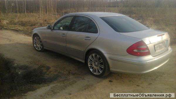 Мерседес е240