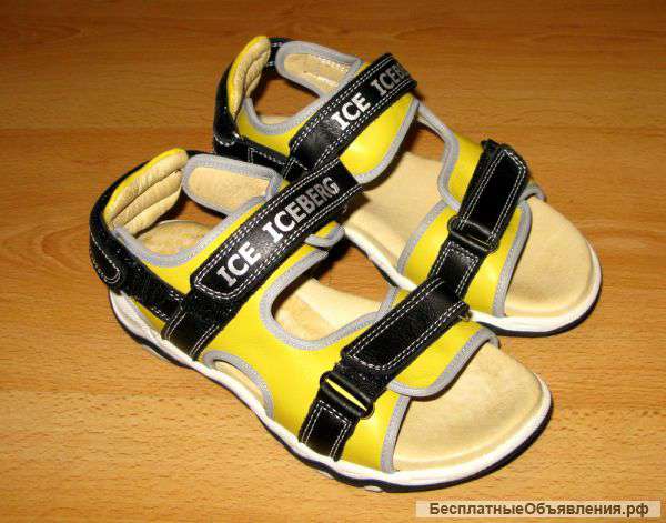 Новые босоножки Iceberg р. 32