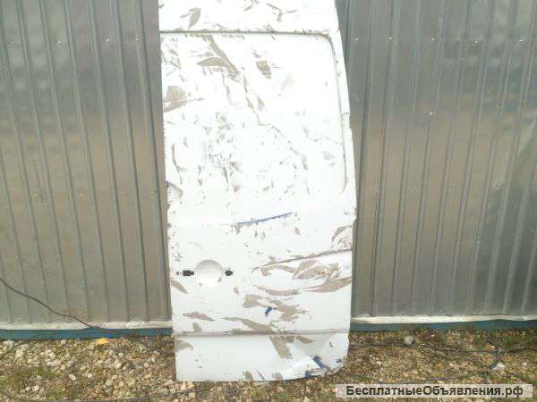 Дверь задняя правая Фольцваген Крафтер