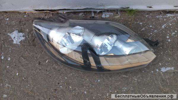 Фара правая для Фольксваген Гольф 6 Плюс