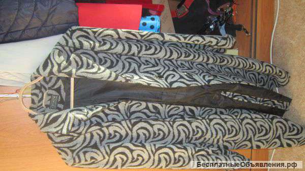 Пальто серого цвета