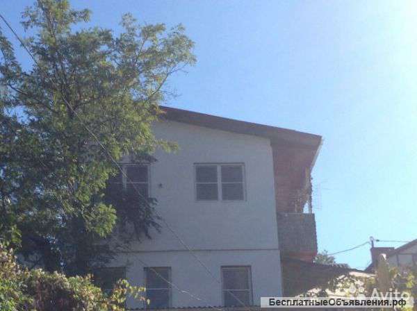 Новый 2-этажный домик в центре, недалеко от моря