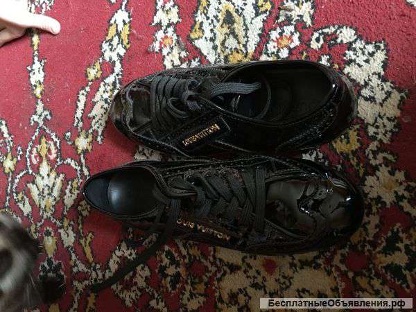 Детская обувь для девочек известных брендов продам