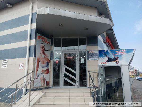 В Кропоткине на пр.Ворошилова сдается магазин "Сити-спорт", общ. пл. 507 кв.м.