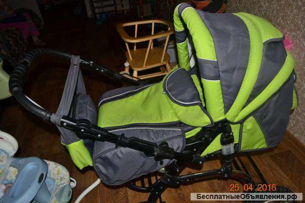 Коляску, кроватку, электрокачелю, стульчик для кормления