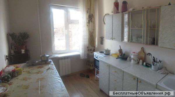 Двухкомнатная квартира в 18 квартале улучшенной планировкой
