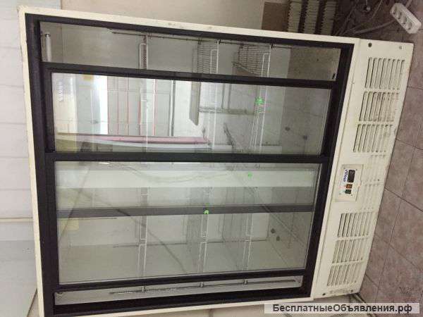 Холодильный шкаф Ариада