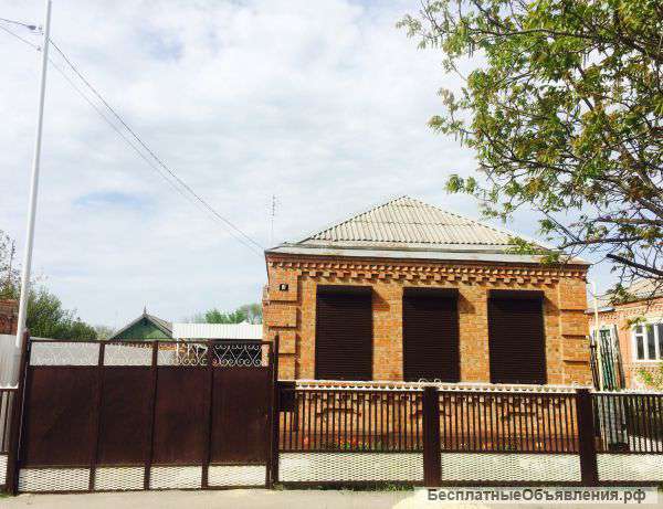 Дом в центре с.Самарского