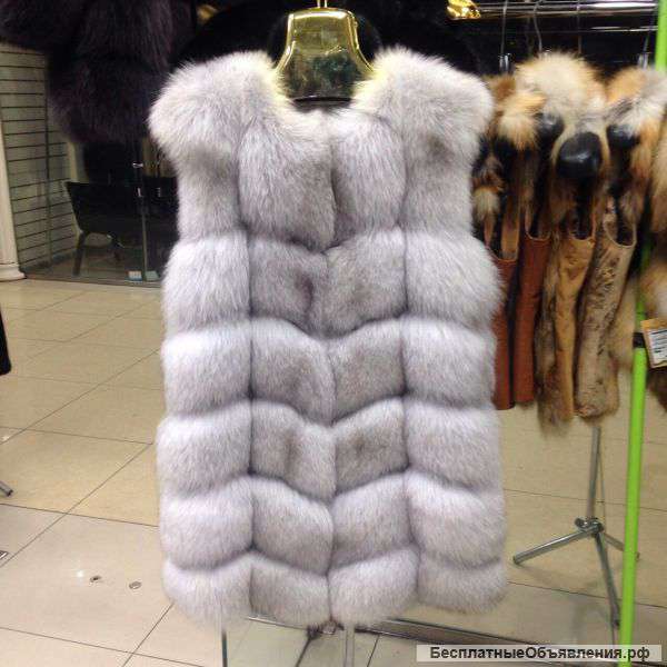Меховые жилетки из песца